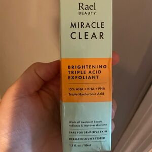 Rael Beauty Miracle Clear Brightening Exfoliant - Mint and Orange